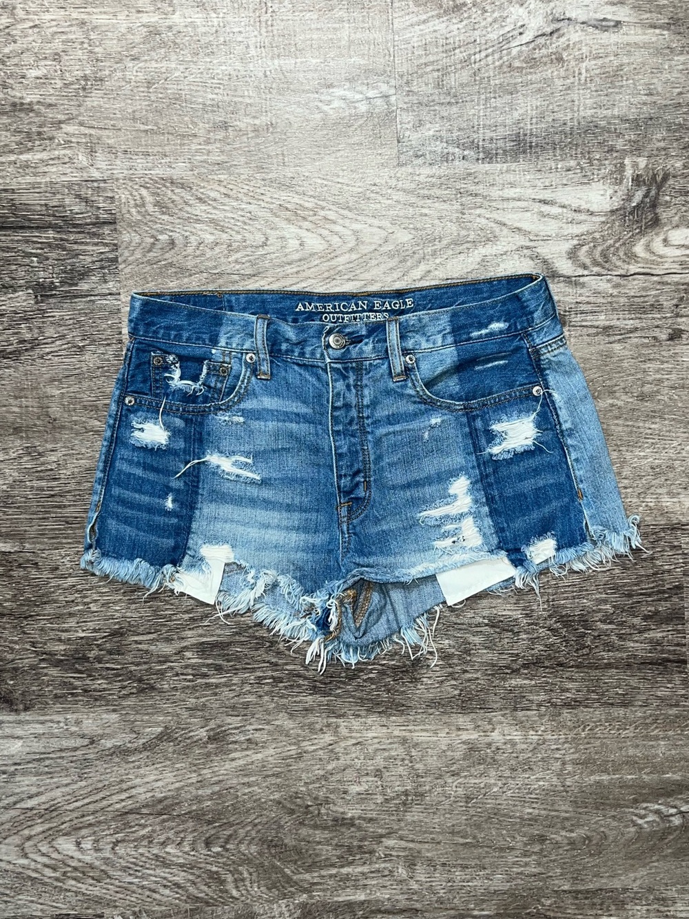 American Eagle Y2K Vintage Hi-Rise Festival Fashion Jean Shorts Women’s Size 8
